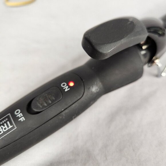 TRESemme Black 25 Watts 125 Volts 1.25” Curling Iron Model 1450718 Works - Picture 5 of 5